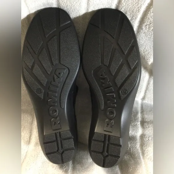 Romika Cassie 50 Mary Jane Flat Black EU 37 US 6 to 6.5