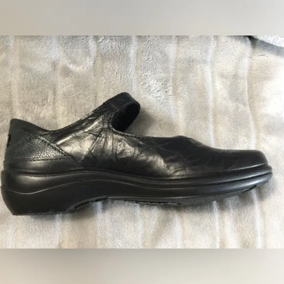 Romika Cassie 50 Mary Jane Flat Black EU 37 US 6 to 6.5