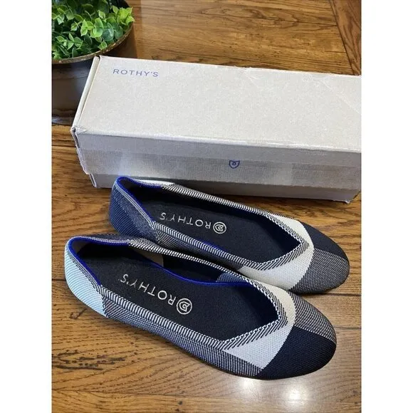 ROTHY’S Captoe Round Toe Flat Black Charcoal And White Size 10.5