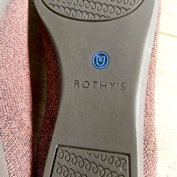 Rothy's python truffle size 7.5 pointed woman’s shoes