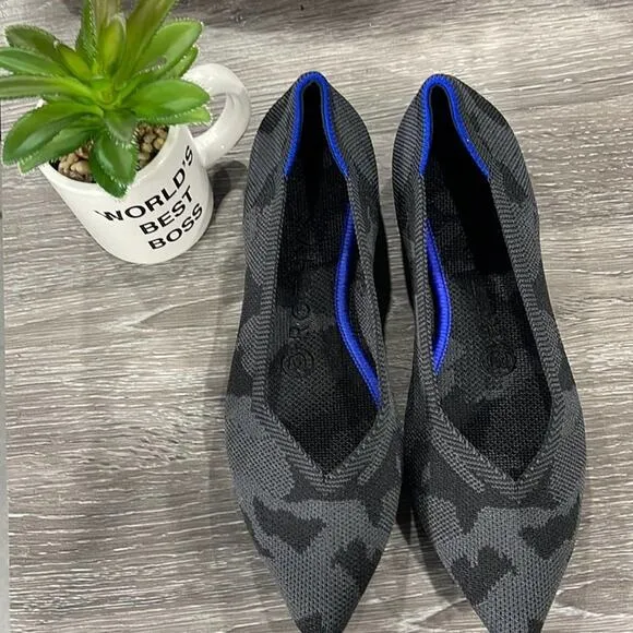 Rothys retired camouflage gray size 7 pointed f…