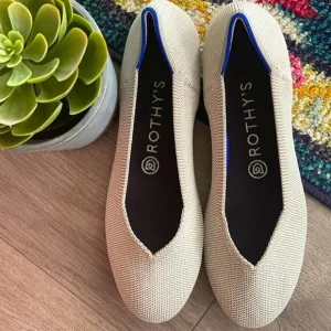 Rothy’s round toe size 9.5 light gray woman’s flat shoes