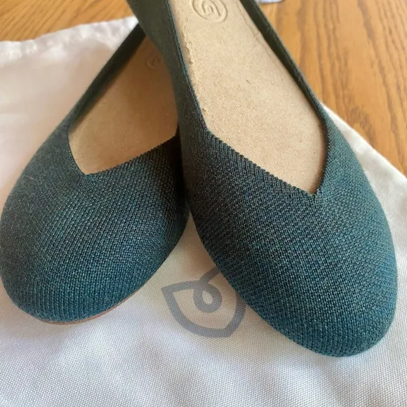 Rothy's - The Flat in Emerald Green, Size 8.5 Discontinued color!