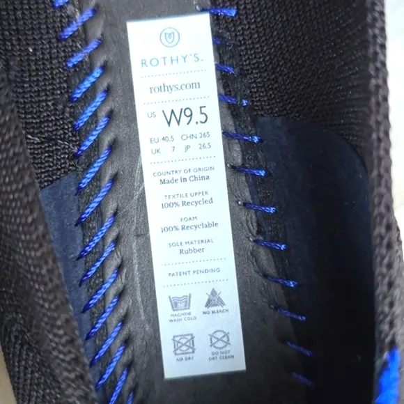 Rothy's the point black  9.5