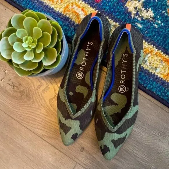 Rothy’s the point camuflaje green size 9 woman’s flat shoes