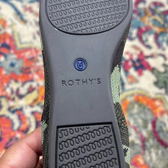 Rothy’s the point camuflaje green size 9 woman’s flat shoes