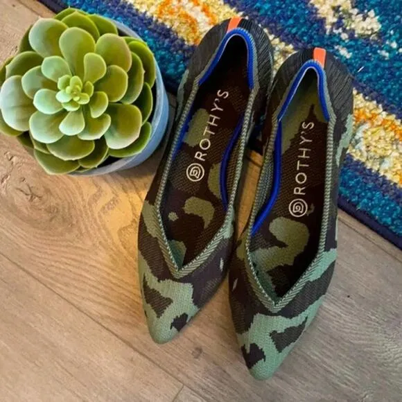 Rothy’s the point camuflaje green size 9 woman’s flat shoes