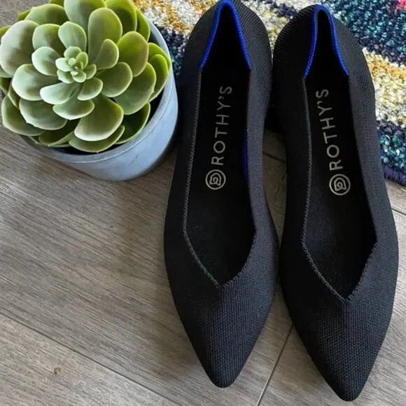 Rothy’s  the point size 7 woman’s black flat  shoes