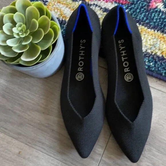Rothy’s  the point size 7 woman’s black flat  shoes
