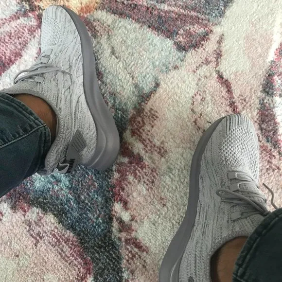 Running shoes tennis sneakers