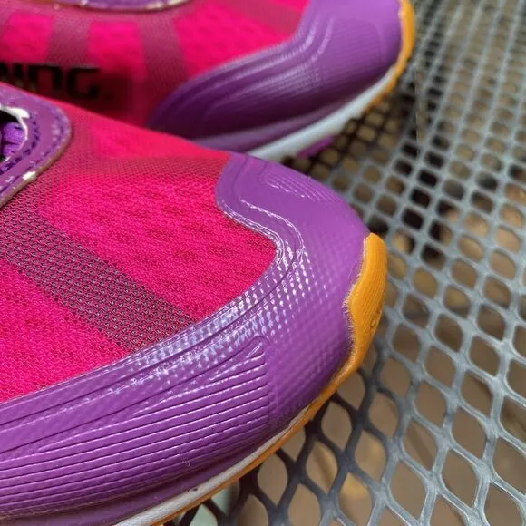 SALMING Running Shoes Distance  Women Anti Bacterial Odor Size 6.5 Floor Model