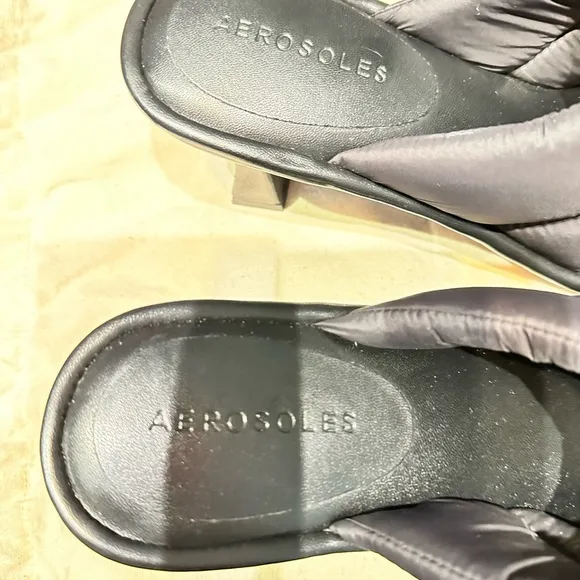 Sandals, black 8.5
