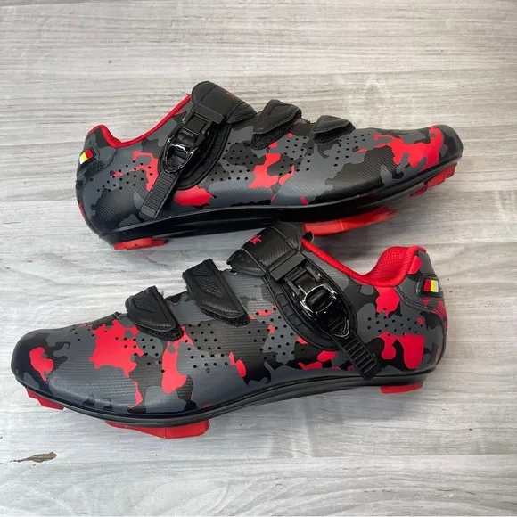 Santic Davee Bike Cycling Shoes Red Black Camo Men’s Size 12 with Bike Cleats