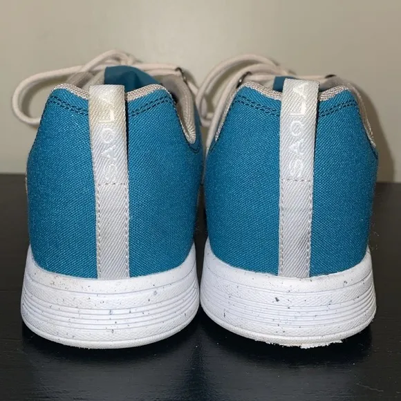 Saola Women Vegan Teal Blue Sneaker Size 10.  Excellent condition