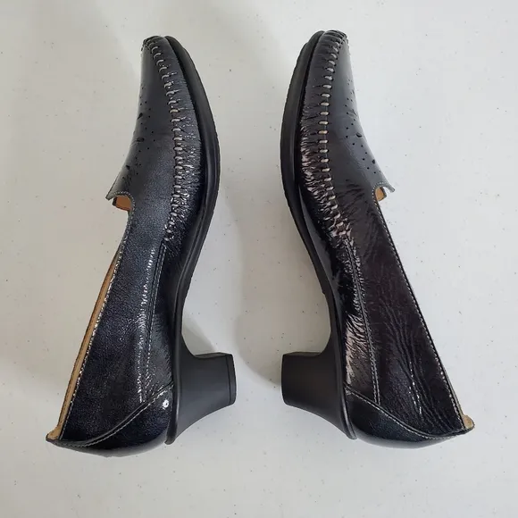SAS Sonyo Black Slip-on Heels Size 8W Premium Leather Shoes with Cutouts Glossy