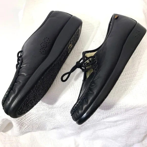 SAS Women's Size 10 1/2 M Narrow Bounce Black Shoes Casual‎ Flat