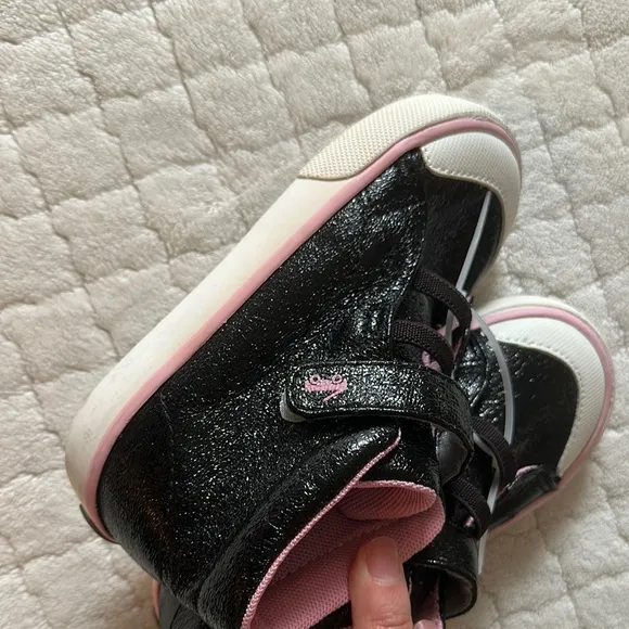 See Kai run Kids Black and Pink High-Top Shoes brand new