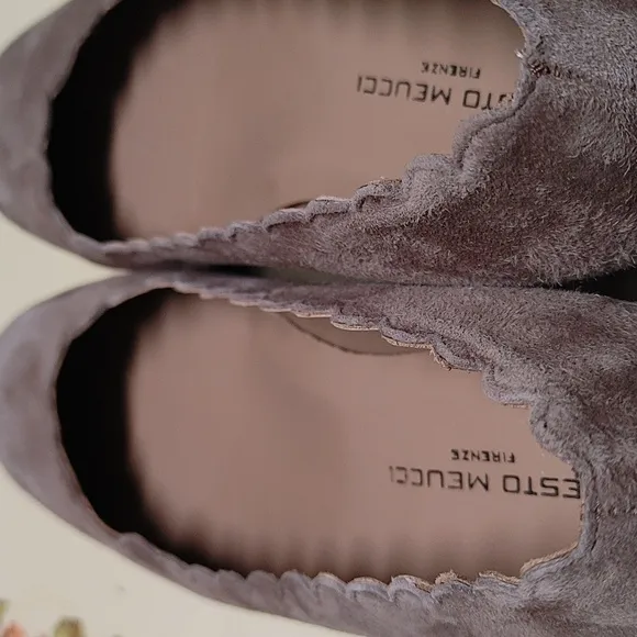 Sesto Meucci Firenze Scalloped Edge Taupe Suede Small Heel Slip-on Shoes 7M