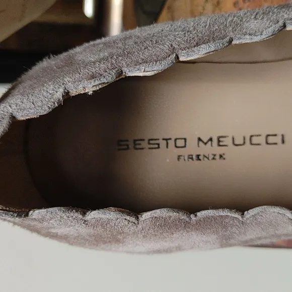Sesto Meucci Firenze Scalloped Edge Taupe Suede Small Heel Slip-on Shoes 7M