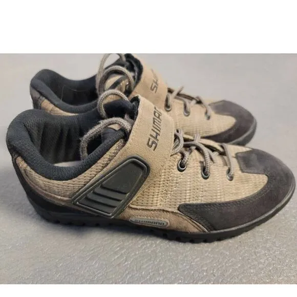 Shimano Cycle Shoes Size 7  - 7.5 EU38 Manual and cleat cover cleat clips