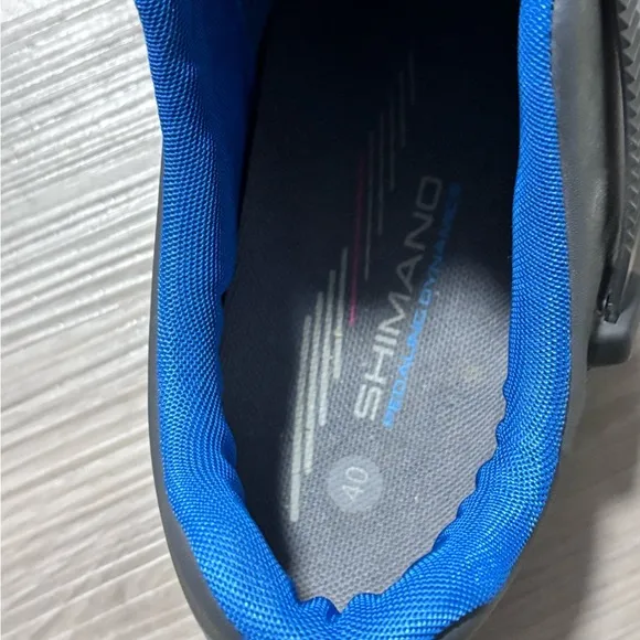 Shimano ME3 Cycling Shoes - Gray and Blue EU 40