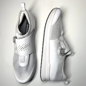Shimano White Cycling Spinning Shoes IC3 SH-IC300W Woman EU Size 44 US 11.2