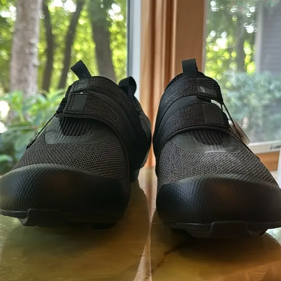 Shimano XC 700 Cycling Cleats