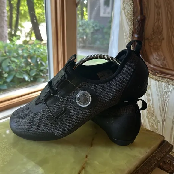 Shimano XC 700 Cycling Cleats