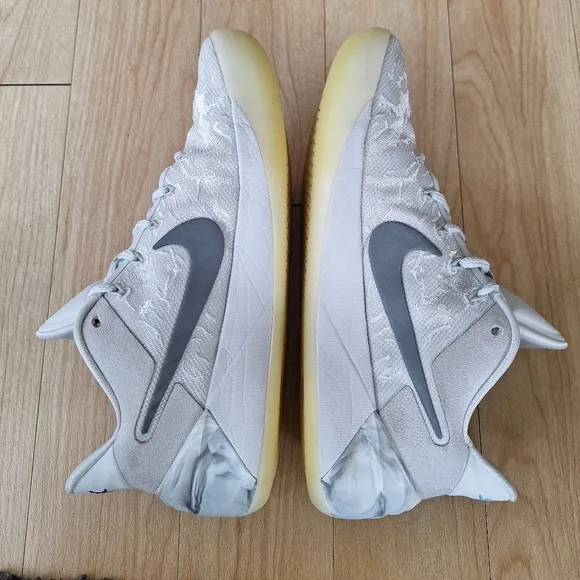 Size 10.5 - Nike Kobe A.D. City of Compton Men Shoes