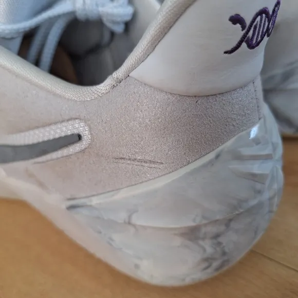 Size 10.5 - Nike Kobe A.D. City of Compton Men Shoes