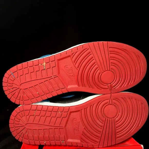Size 11.5 - Nike Air Jordan 1 High OG NC to Chi 2020 Women's Shoes