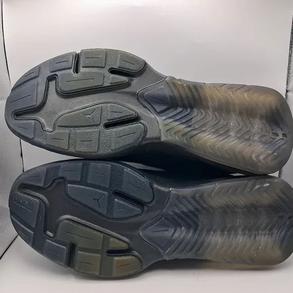 Size - 13 Paris Saint-Germain x Jordan Air 200E 'Black Taxi'