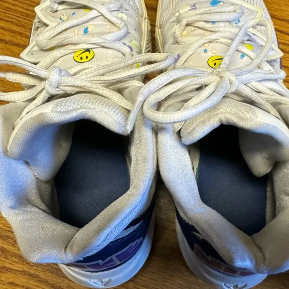 Size 8 - Nike Kyrie 5 Have A Nike Day
