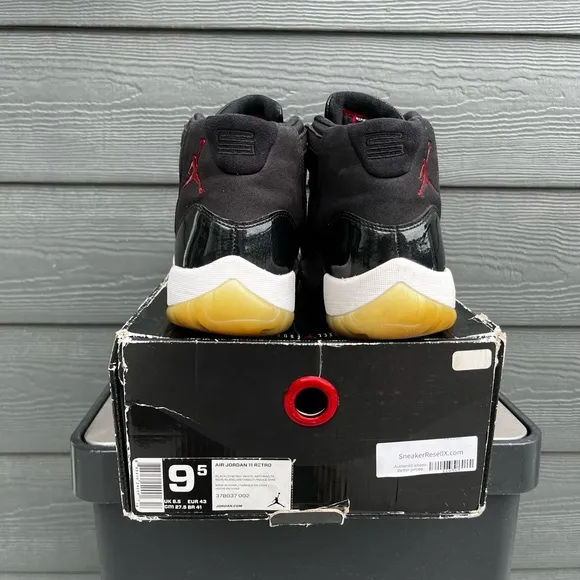 Size 9.5M - Air Jordan 11 Retro &quot;72-10&quot;