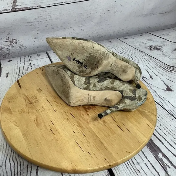 SJP Sarah Jessica Parker Shoes Womens sz 40.5 8 Cyrus Pointed Toe Camouflage