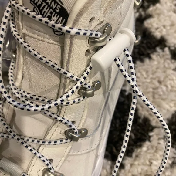 SK8 HIGH ECHO 😎the COOLEST leather VANS! &quot;Lace them YOUR way!&quot; Unisex&amp;UNIQUE😎