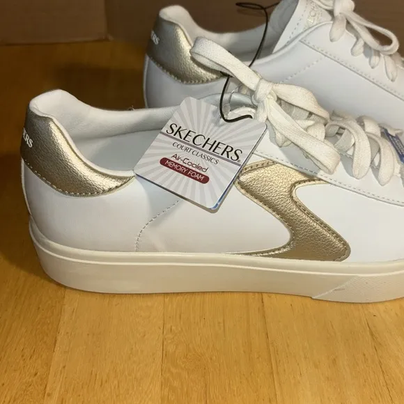 Skechers | Eden LX -Beaming Glory- Court Classics White/ Gold | Women’s Size: 11