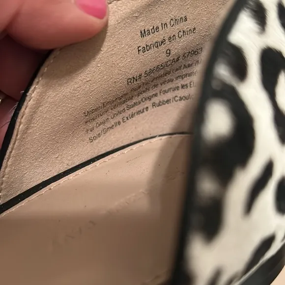 Something Navy Juliana Genuine Calf Hair Flat Black White Leopard Print Size 9