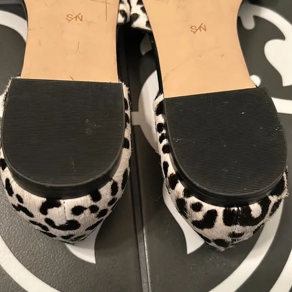 Something Navy Juliana Genuine Calf Hair Flat Black White Leopard Print Size 9