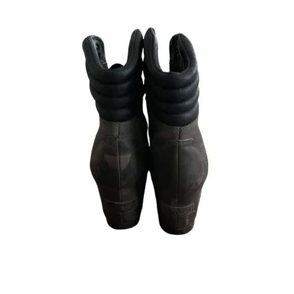 Sorel Conquest Wedge Women Boots Size 8