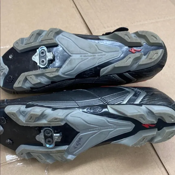 Specialized Comp MTB Body Geometry Men's‎ Black and Red Cycling Shoes Size 43.5