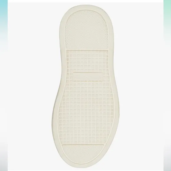Steve Madden Girl's Cormac Sneaker Size 1 New in Box