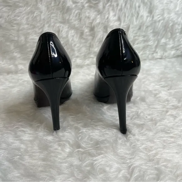 Stuart Weitzman Black Patent Pumps heels
