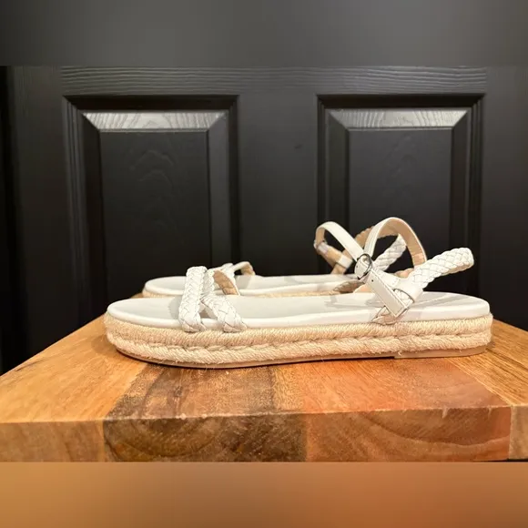 Stuart Weitzman Mykonos Braided Strap Espadrille Flat In White 9