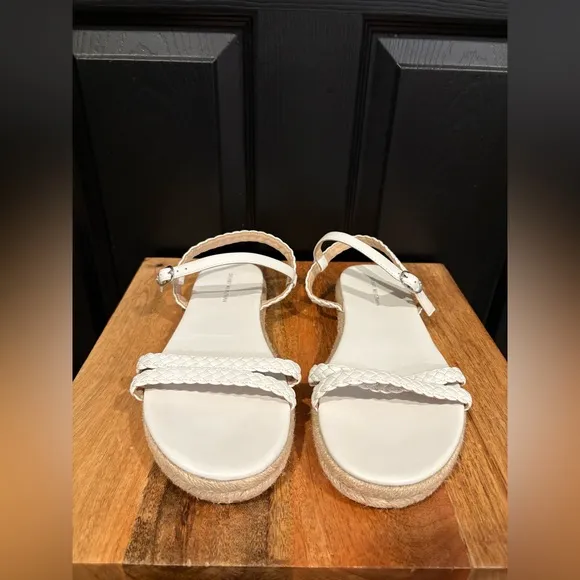 Stuart Weitzman Mykonos Braided Strap Espadrille Flat In White 9