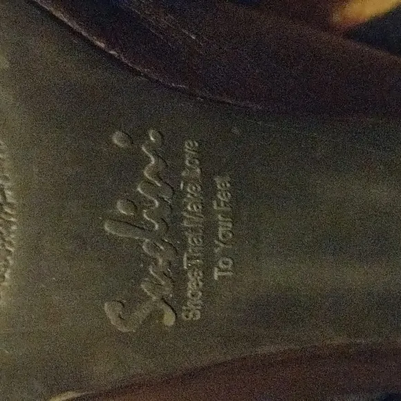 Sudini Made in Italy Vintage Shrug Boot Size 7.5