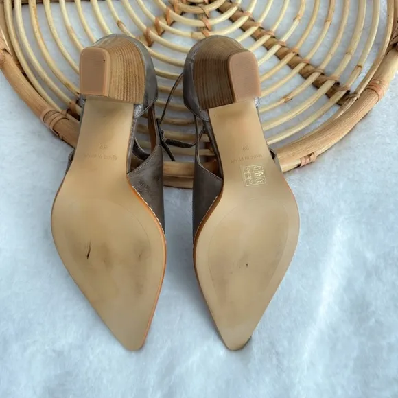 Sundance Fayette Ankle Strap Pointed Toe Block Heel Gray Taupe Shimmer
