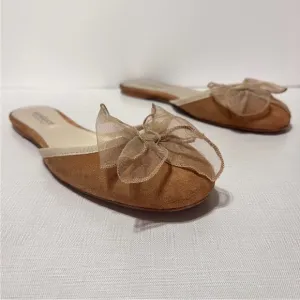 Sundance Karina Suede Mules Flats Slip On Gauze Sheer Bow Camel Tan 38 8 NEW