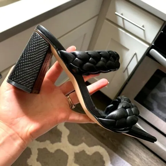 Super cute black double braid band syktmax heels sz 7