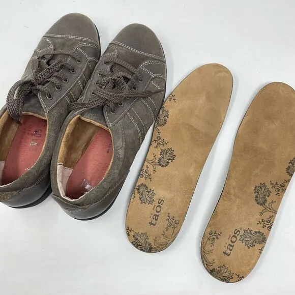 Taos Streamline Brown Leather Embossed Lace Up Comfort Sneakers Shoes womens 9